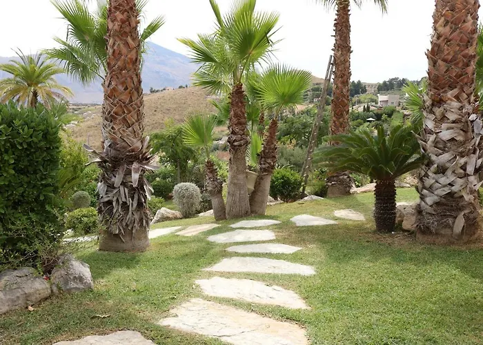 Belle Vue Sarmuci Willa