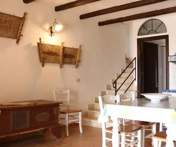 Willa Belle Vue Sarmuci