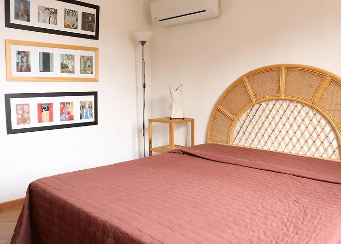 Willa Belle Vue Sarmuci *