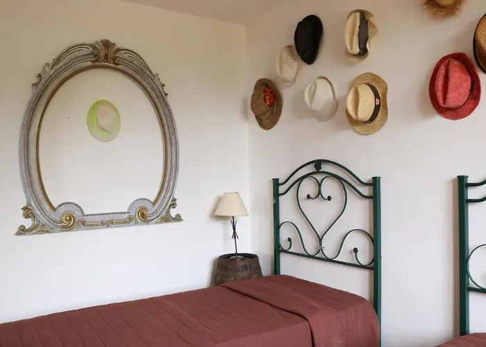 Willa Belle Vue Sarmuci *