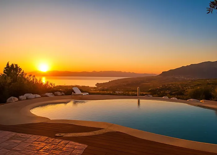 Willa Belle Vue Sarmuci *